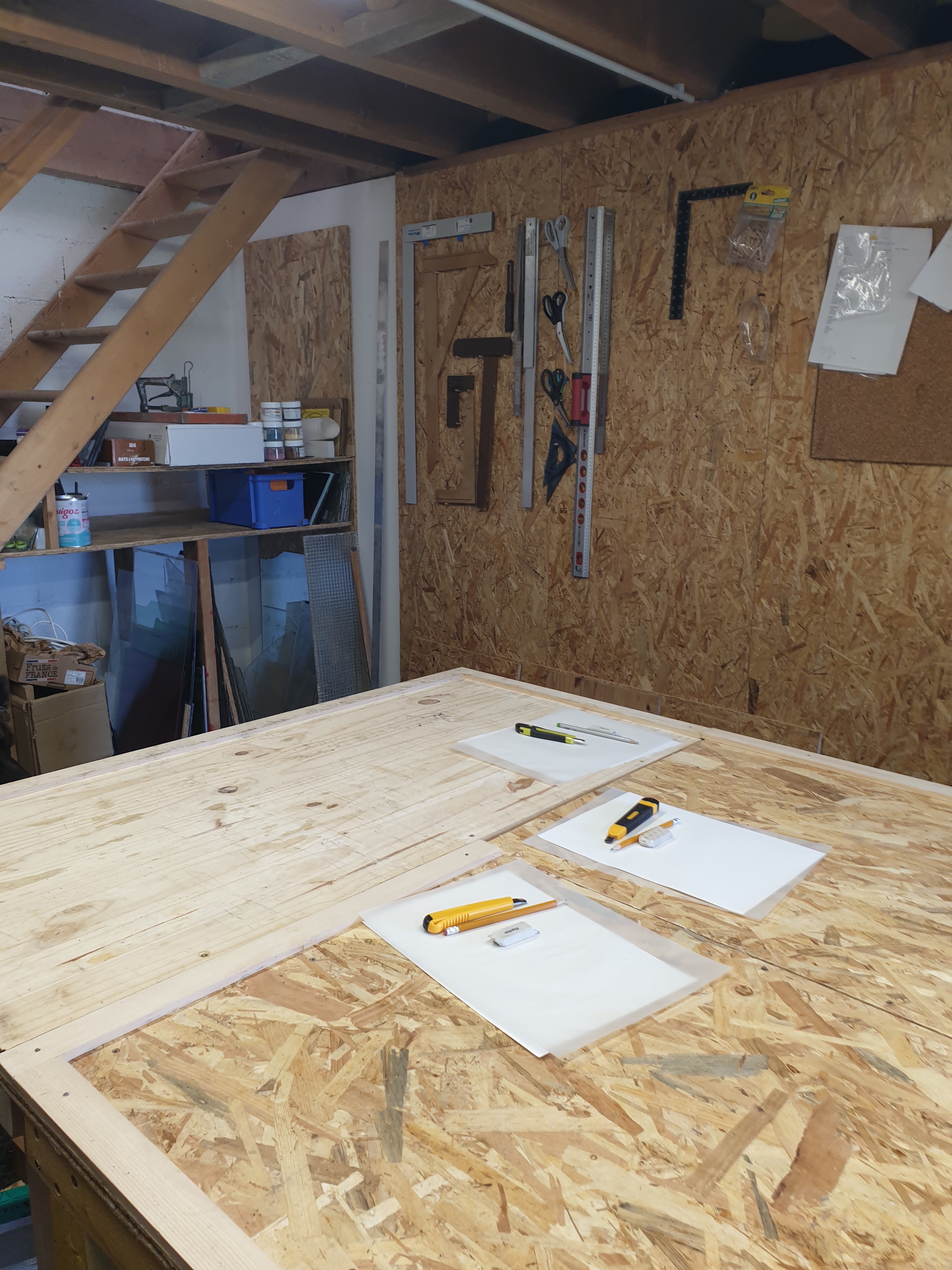 Our stained glass workshop in Normandie